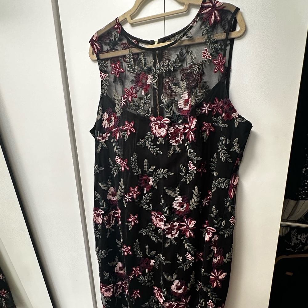 City Chic floral lace overlay dress